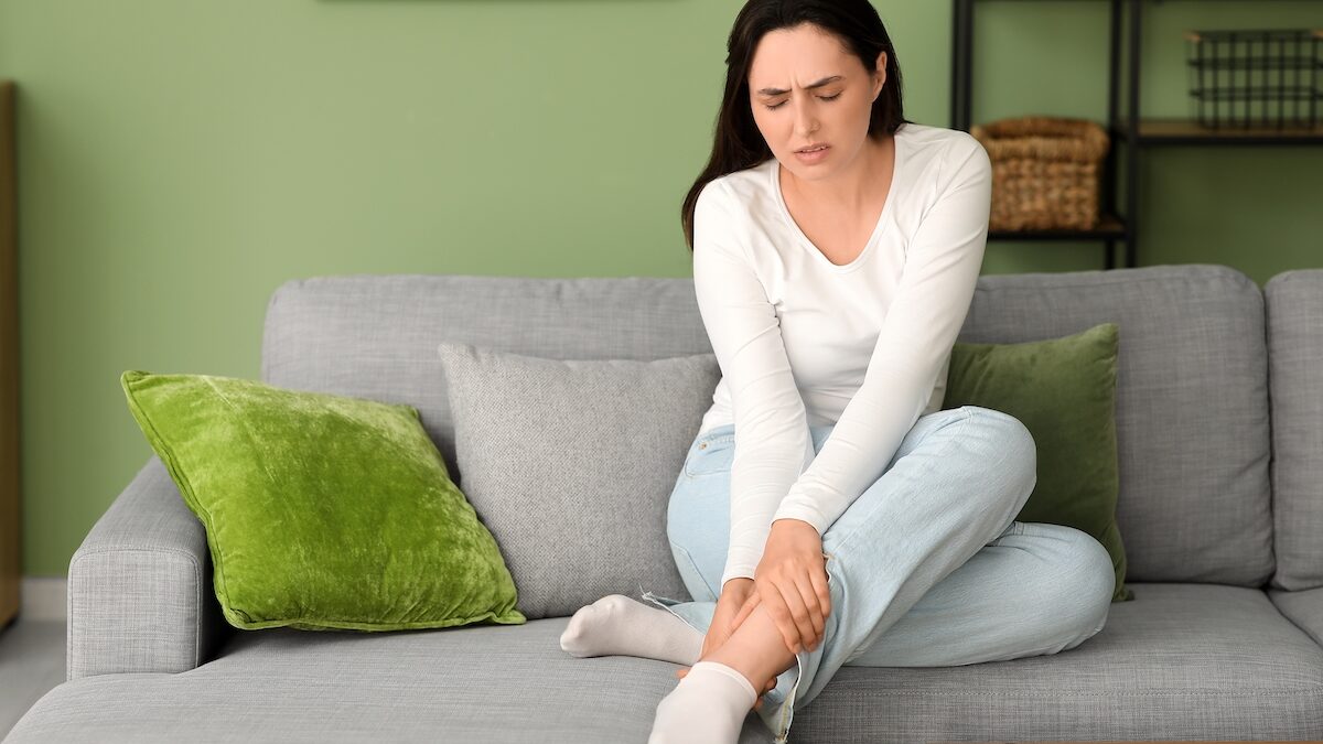 Douleur derrière la cuisse et signes possibles de phlébite à la jambe